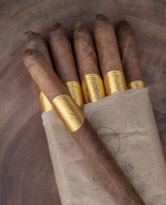 How to Identify Genuine Cuban Cigars in a Shop? Written By An Aficionado